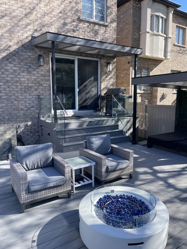 Deck Builder, Vaughan, Professional Deck Contractor - Urban Reno Design